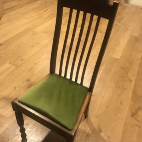 Chairs 4脚セット 